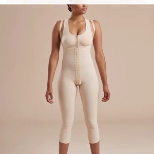 Marena Recovery Compression Garment Size M-Black